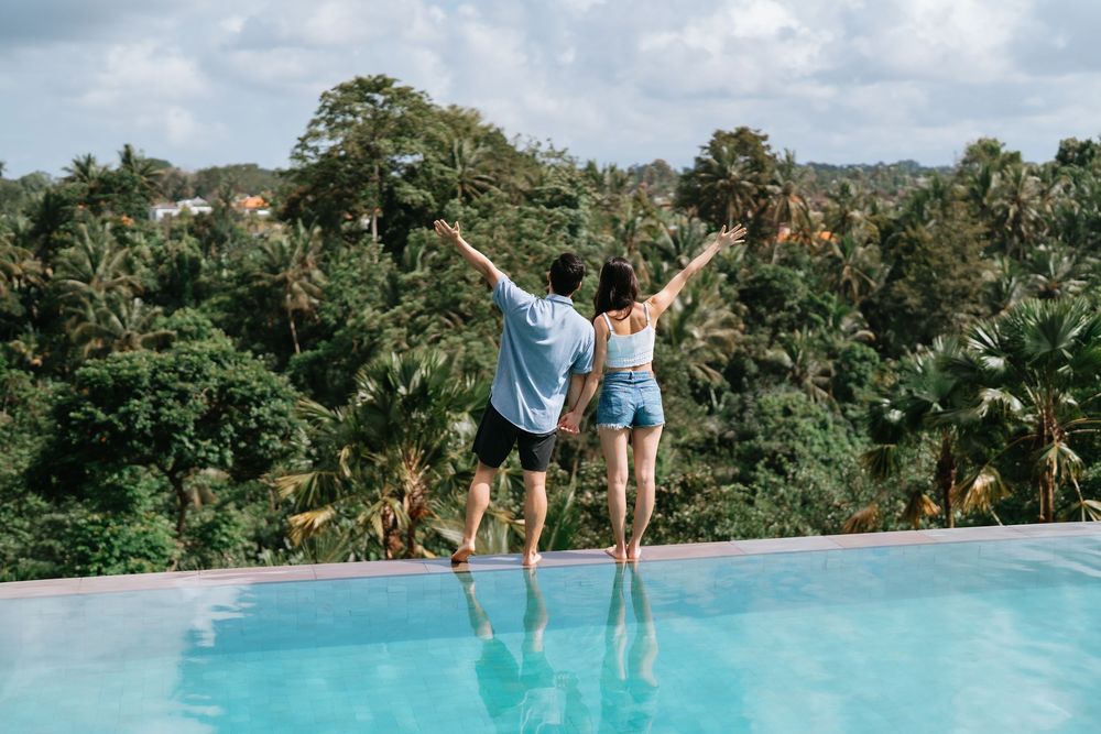 Bali holiday couple photography session at Adiwana Bisma