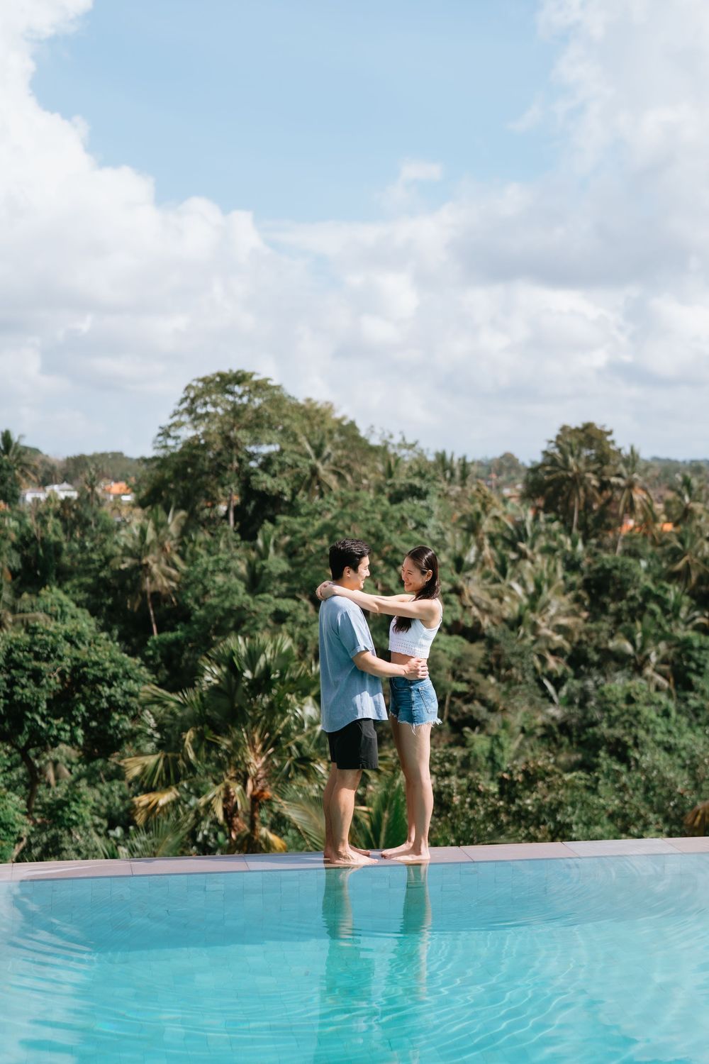 Bali holiday couple photography session at Adiwana Bisma