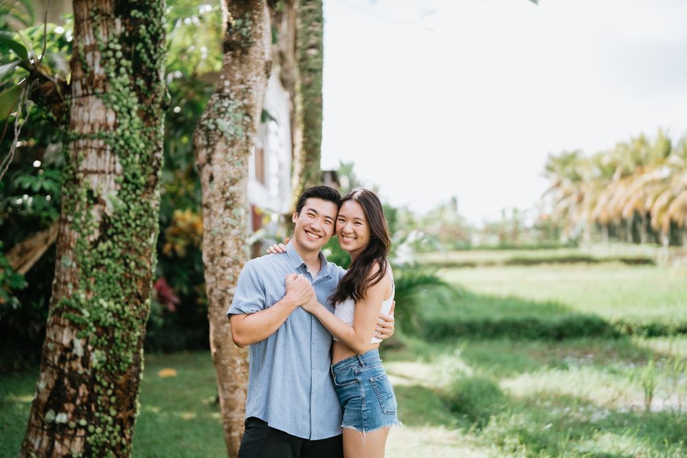 Bali holiday couple photography session at Adiwana Bisma