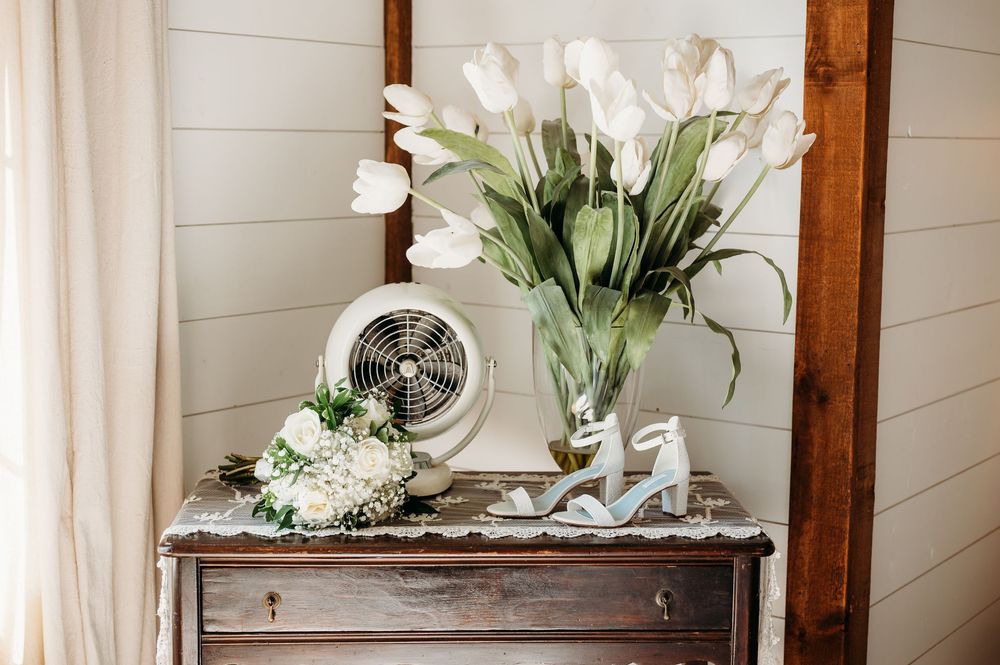 Wedding details photo at the Irishman Acres' Clover Barn venue in Bondurant Iowa