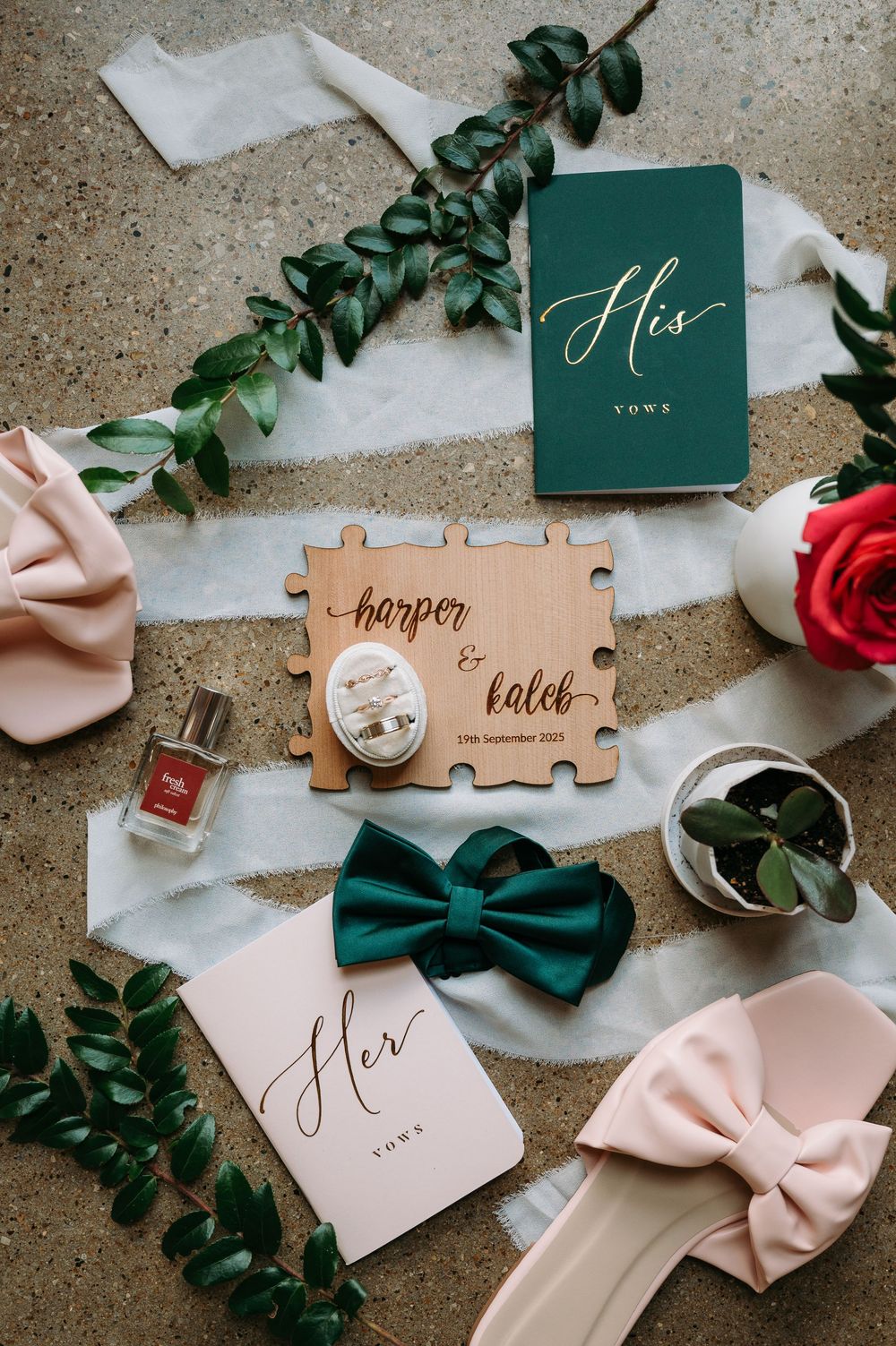 picture of wedding details during a fall wedding at Lowe Park in Marion Iowa