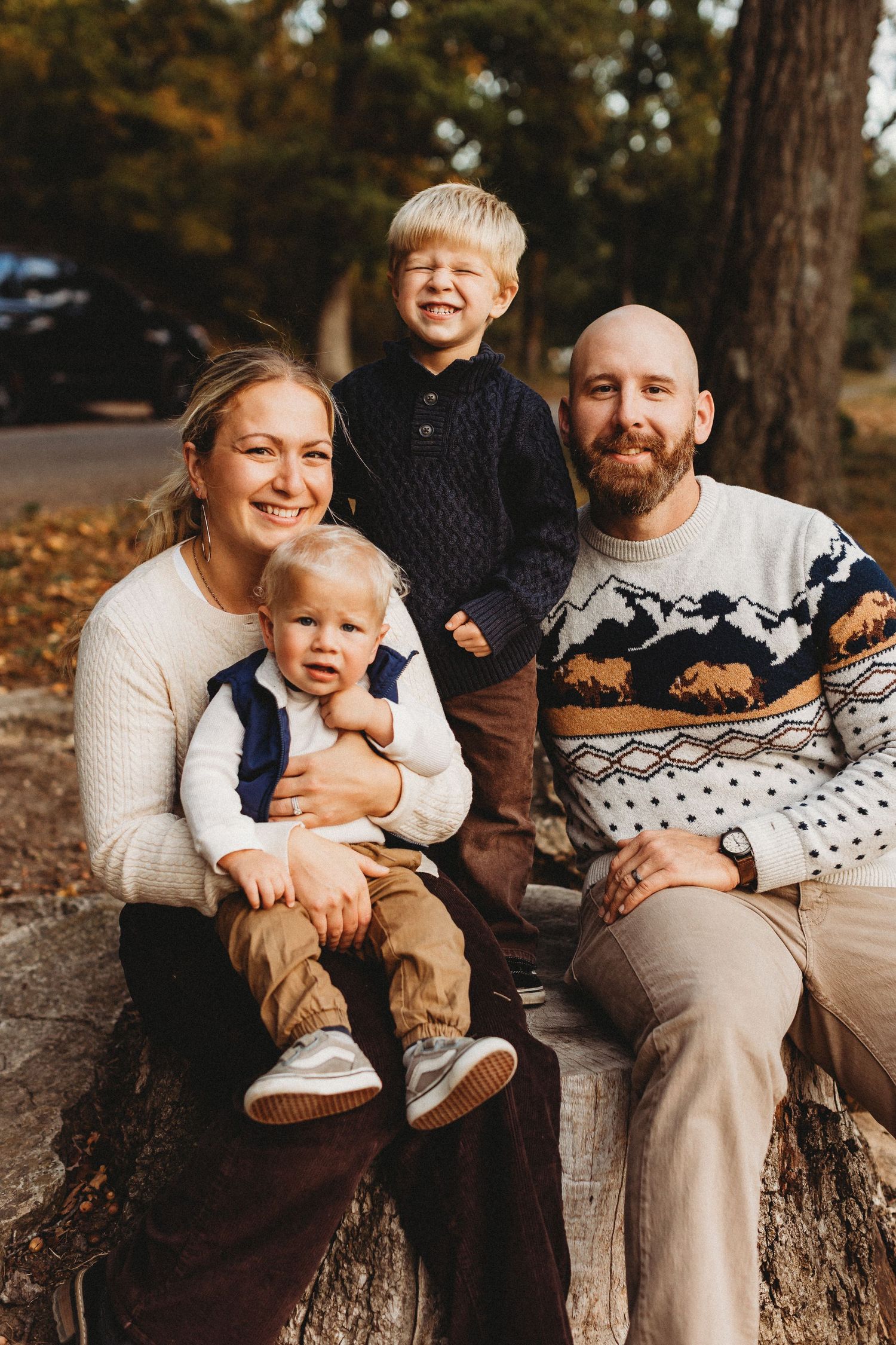 Family portaits outside