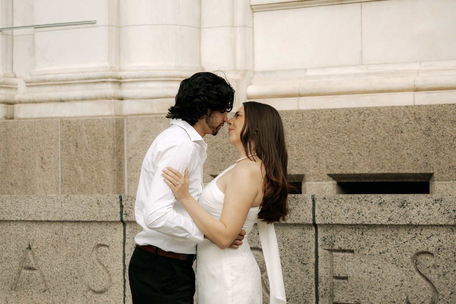 Romantic photography session capturing authentic connection.