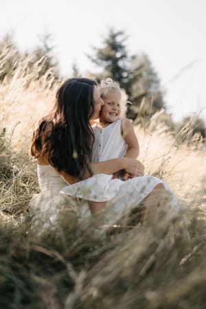 Mama und Tochter Fotos