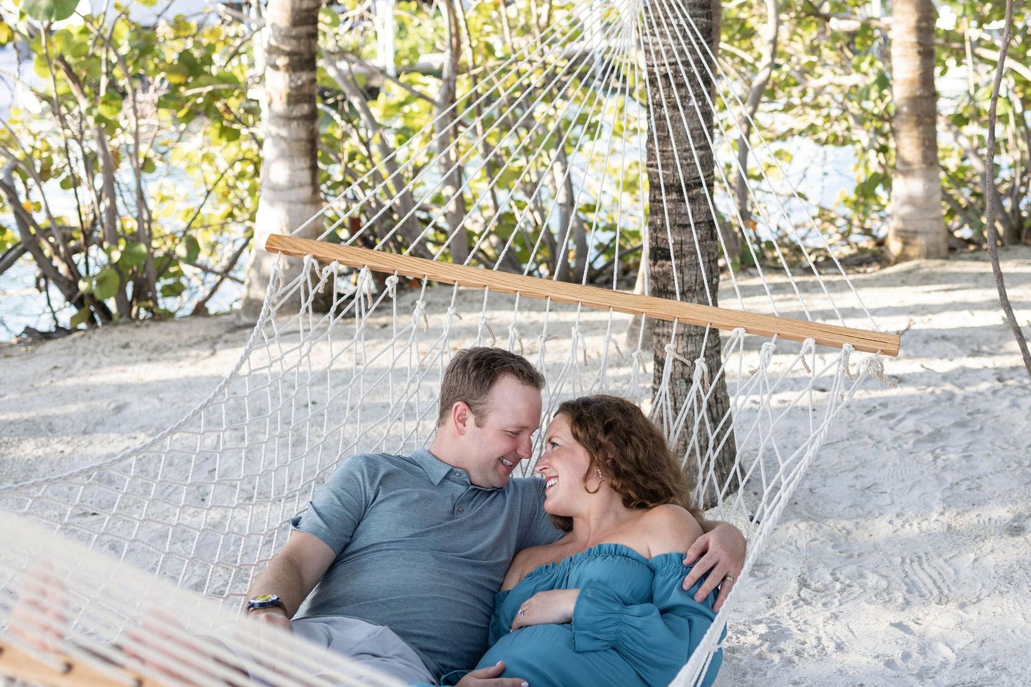 Florida Keys Maternity Photoshoot