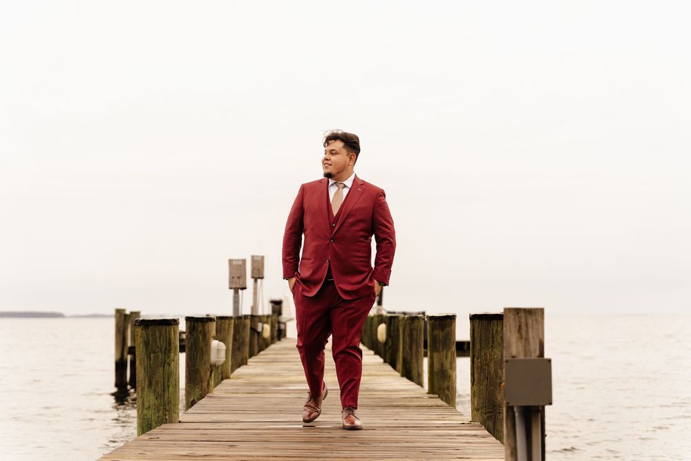 groom Waterfront ceremony at Maryland wedding venue – Kurtz’s Beach