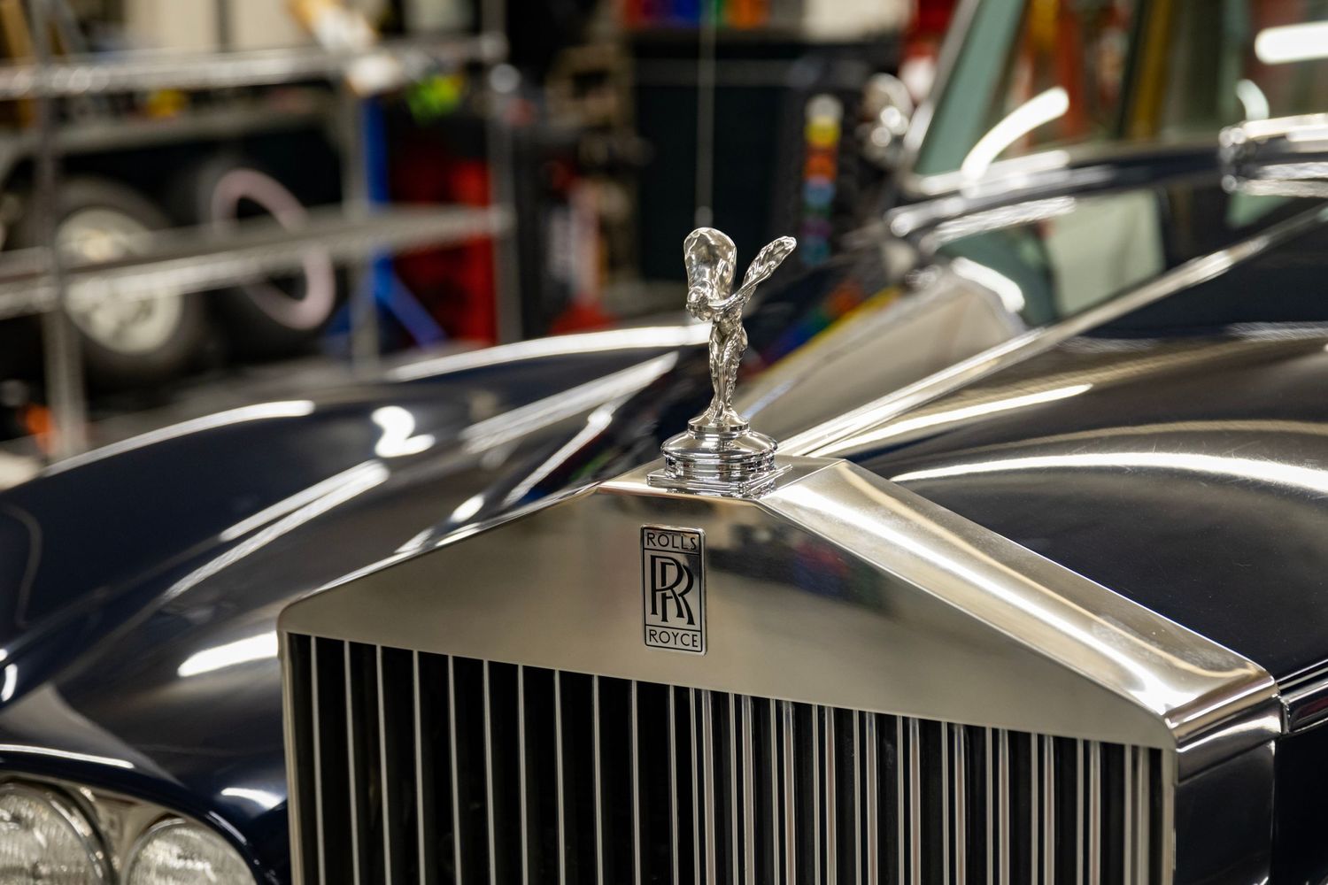 Rolls-royce hood ornament