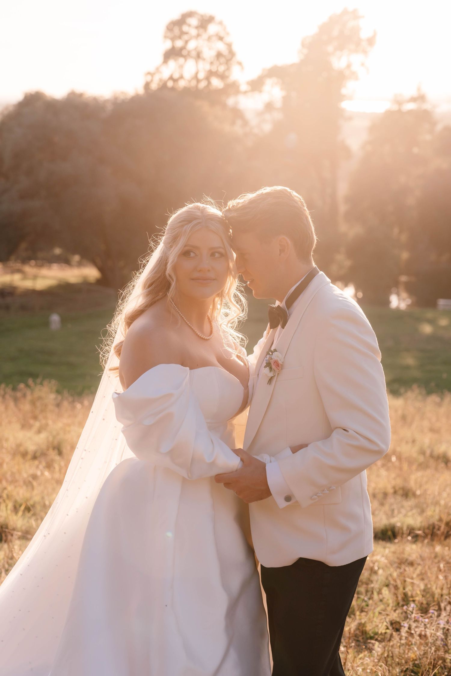 Cotswolds Wedding Photographer Bristol Zara Davis Photography Old Down Estate Gloucestershire couple at sunset