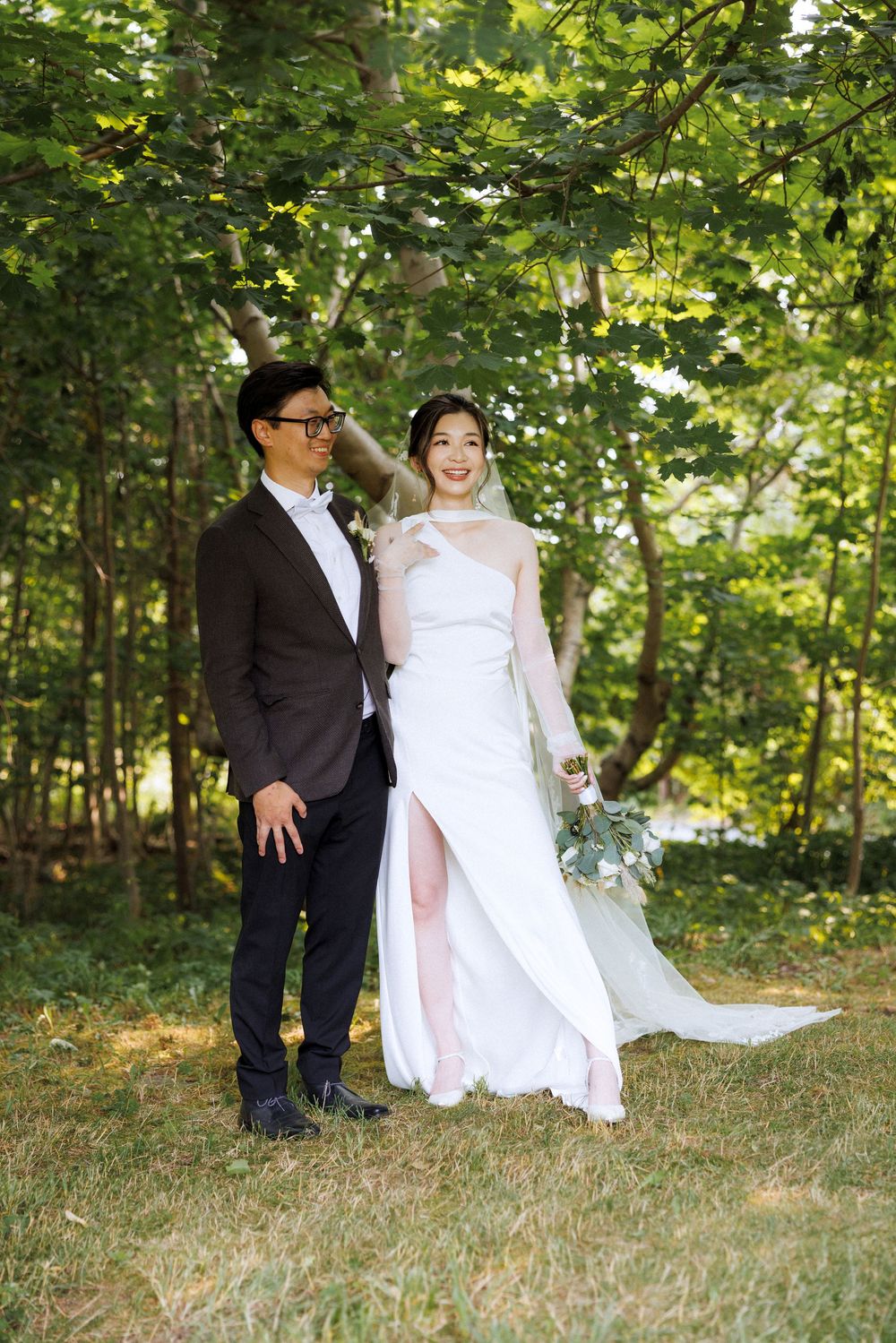 Wedding in Portugal Cove captured by Newfoundland documentary style wedding photographer Kaitlyn yvette