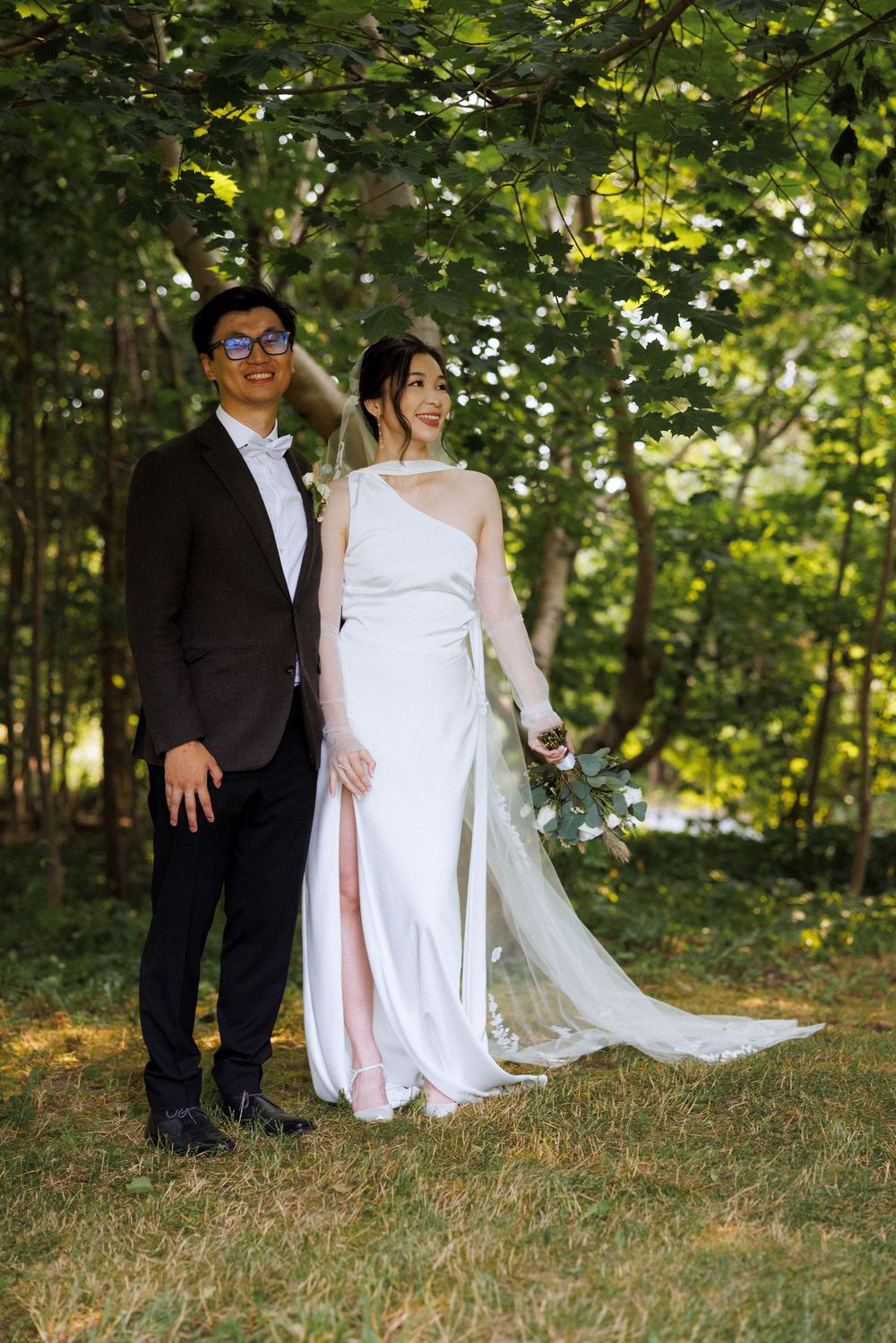 Wedding in Portugal Cove captured by Newfoundland documentary style wedding photographer Kaitlyn yvette