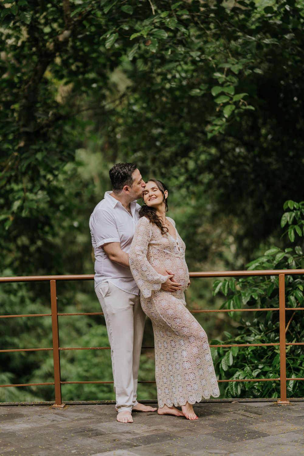 Maternity photoshoot session at Komaneka Bisma Ubud