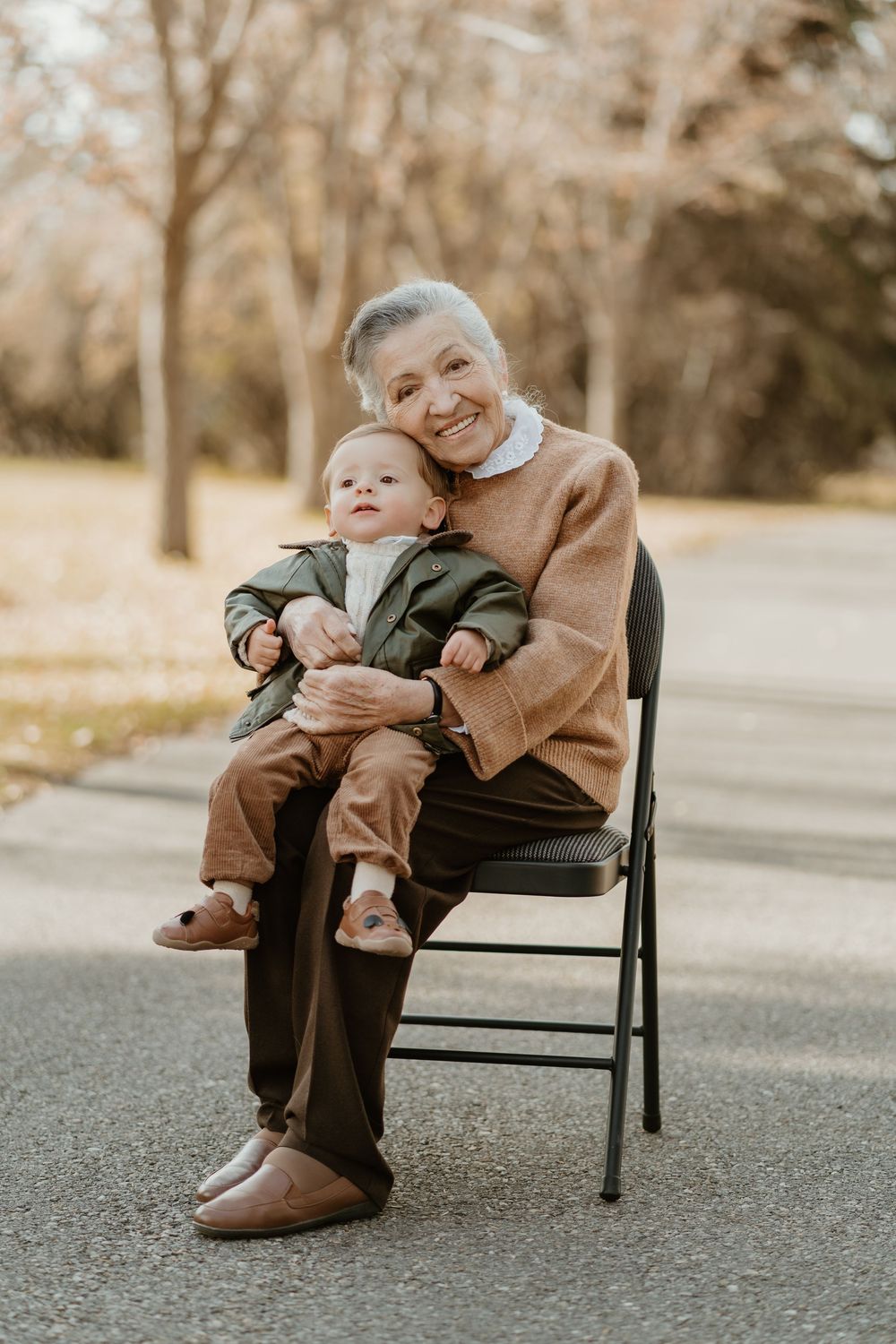 Calgary Extended Family Photographer