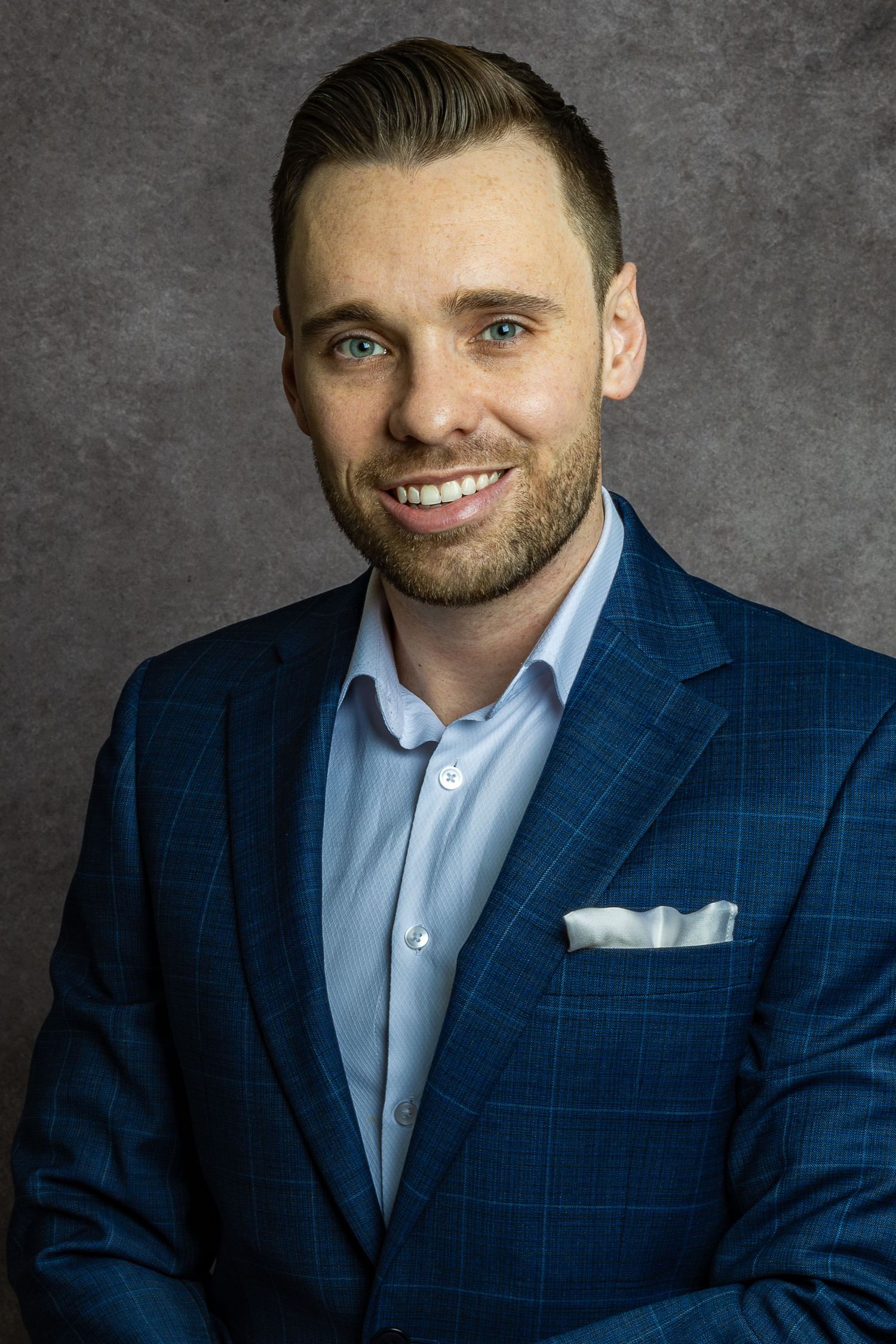 Professional headshot of Ryan James by Linx Photography in Barrie, Ontario