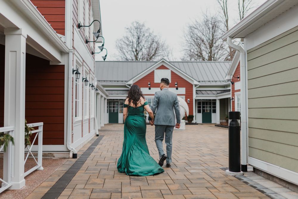 Best Pre Wedding Locations in GTA near Toronto. Luxury Pre-wedding Photoshoot and Couple Cinematic Musical Video in Hamilton, Toronto, GTA