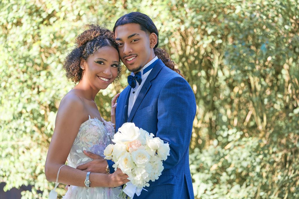 Wedding photographer Rochdale, natural wedding photography, documentary wedding photographer Manchester, candid wedding photos North West