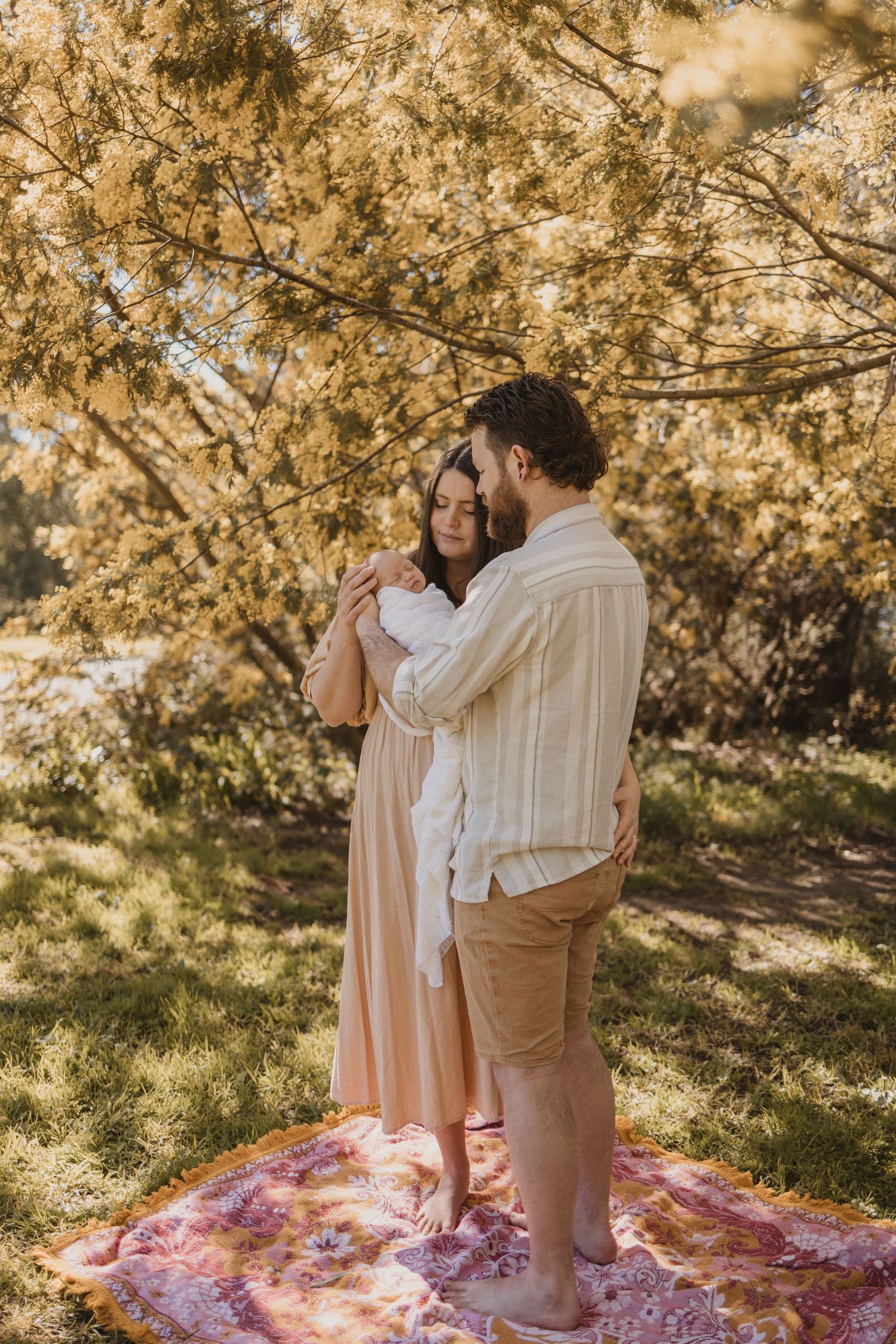 Geelong Lara Torquay Ocean Grove Barwon Heads newborn maternity pregnancy family motherhood couples photographer photography photoshoot