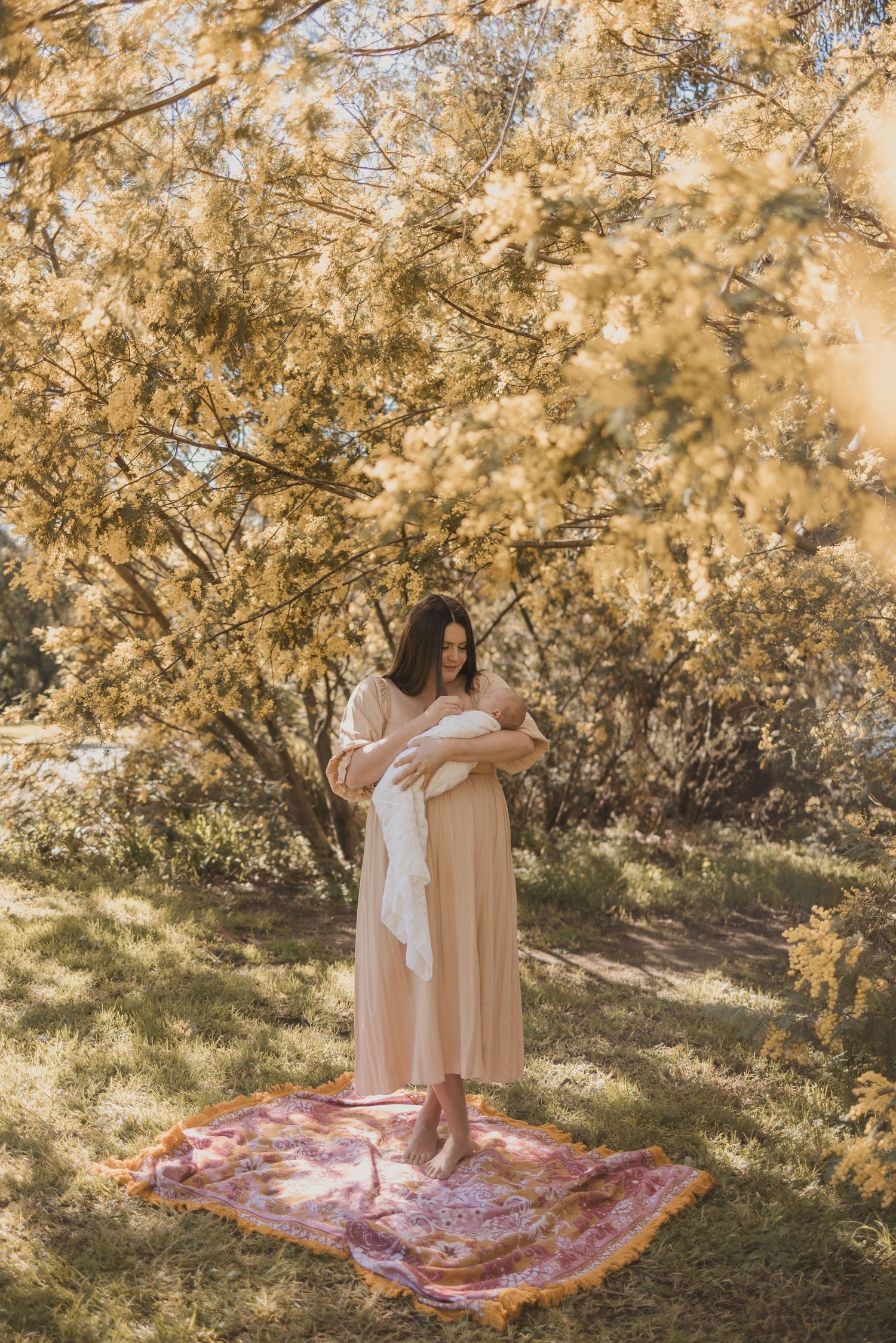 Geelong Lara Torquay Ocean Grove Barwon Heads newborn maternity pregnancy family motherhood couples photographer photography photoshoot