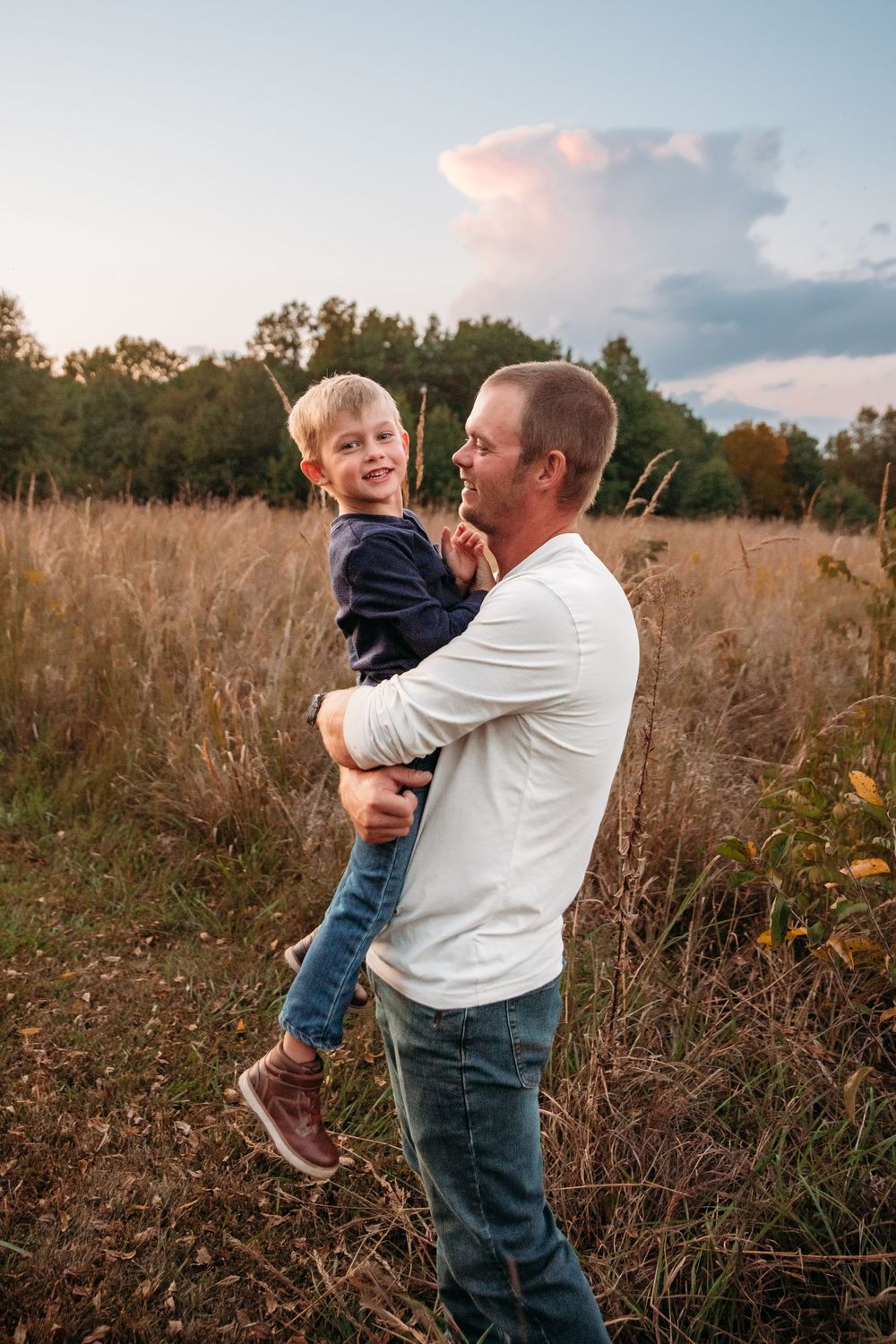 St. Louis Family Photographer Ashley Dawn Photography Indian Camp Creek, Wentzville MO  Photographer