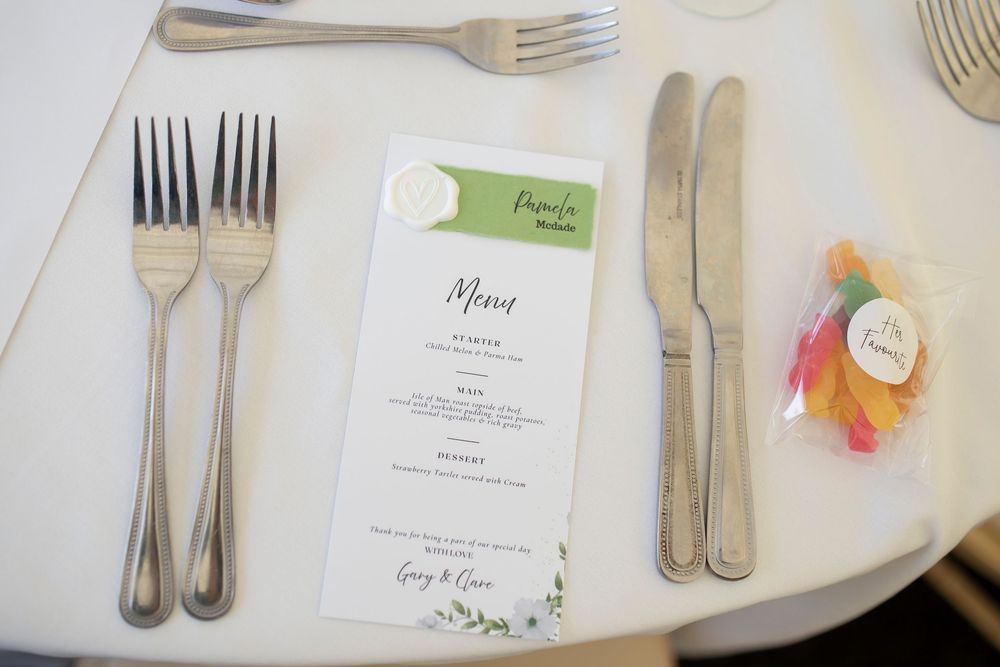 wedding photography by little wonderland photography widnes cheshire alder root golf course warrington