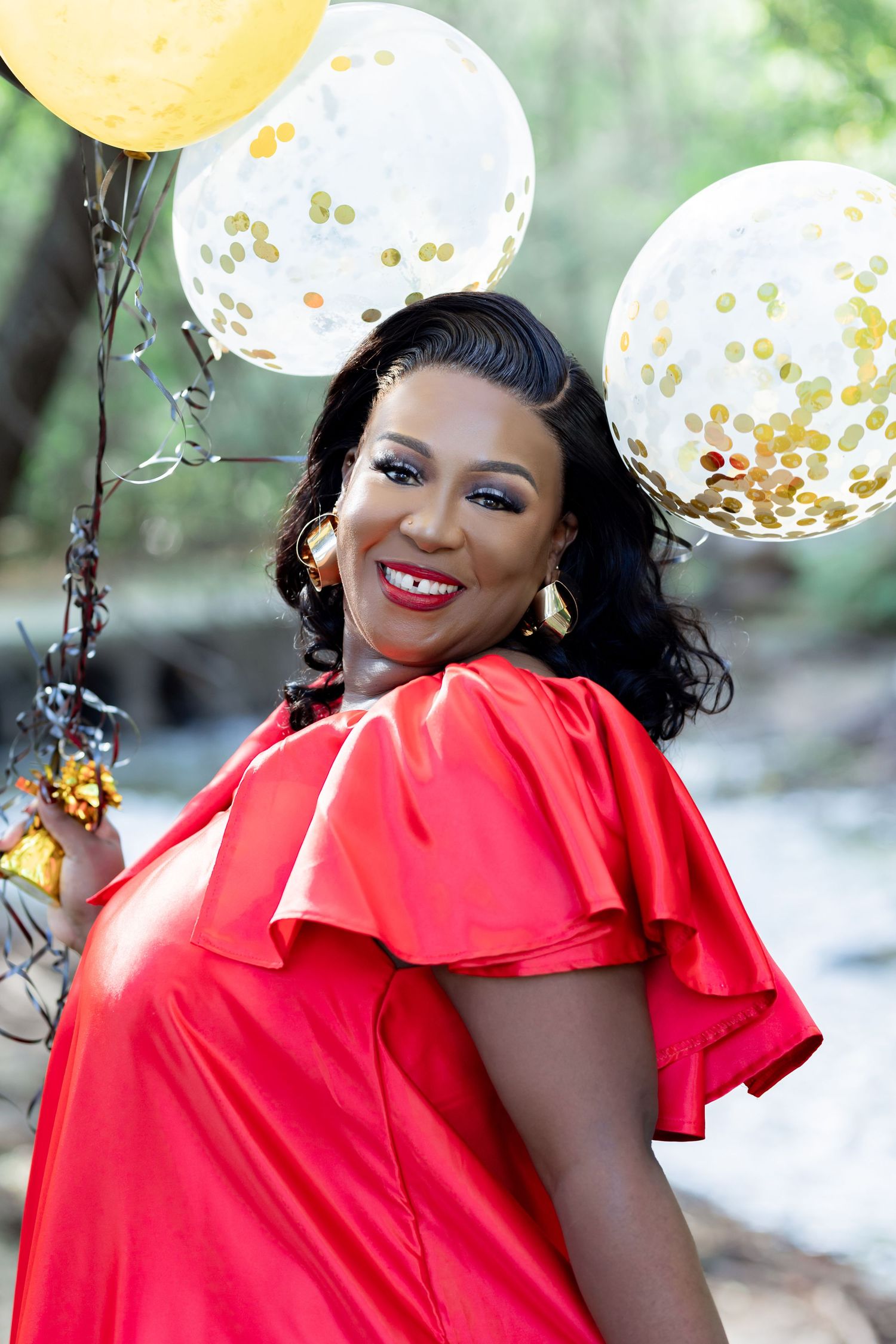 Event photographer in Potchefstroom & Gauteng. Capturing celebrations and connections. Graduation, Baby Shower, Kitchen Tea, Birthdays