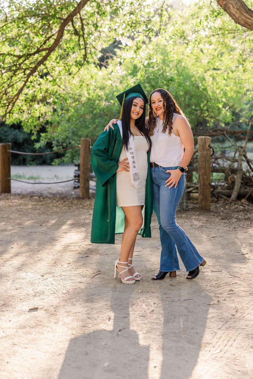 Outdoor senior photos of Royal High School 2024 graduate Ashlyn at Corriganville Park’s scenic trails and rustic scenery.