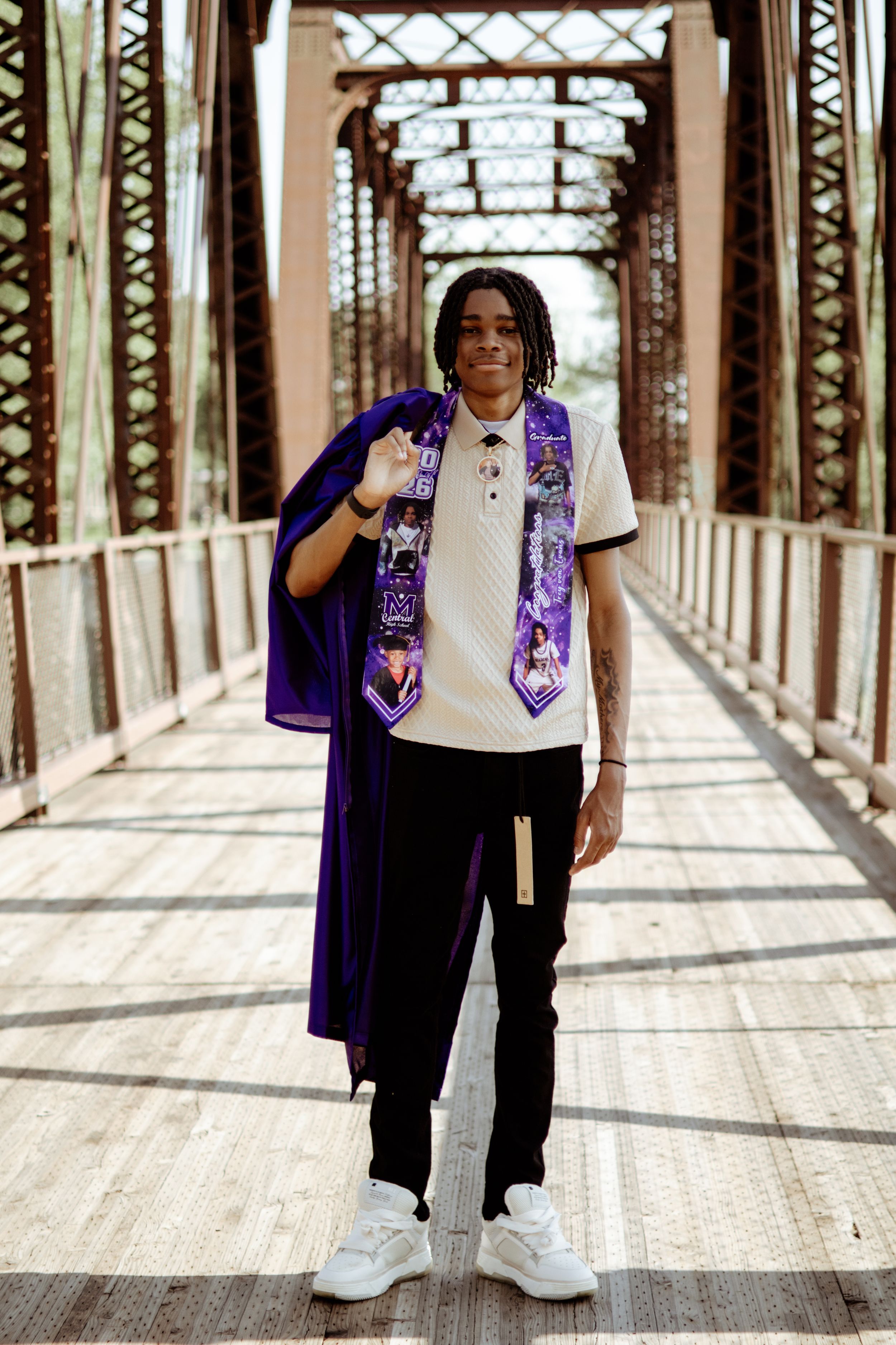 SENIOR PICS
