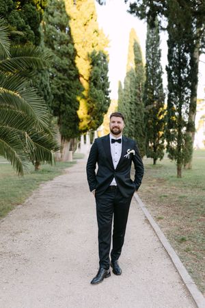 Elegant wedding captured by a Croatian wedding photographer and videographer – romantic moments across Croatia’s top locations.