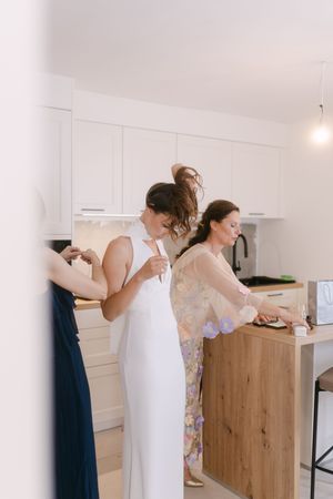 Elegant wedding captured by a Croatian wedding photographer and videographer – romantic moments across Croatia’s top locations.