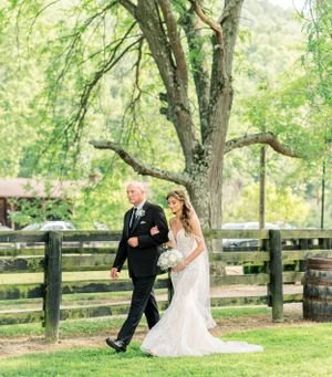 Cincinnati wedding photographer