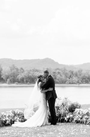 Cincinnati wedding photographer