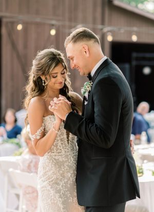 Cincinnati wedding photographer