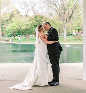 Cincinnati wedding photographer