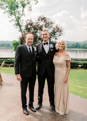 Cincinnati wedding photographer
