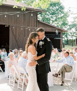 Cincinnati wedding photographer