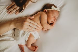 newborn photographer Beckenham