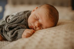 newborn and maternity photographer in Beckenham and bromley