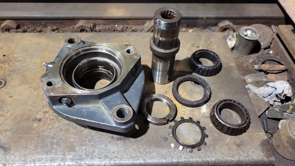 Replacement pump cogs and machinery components supplied by Edgewater Plant