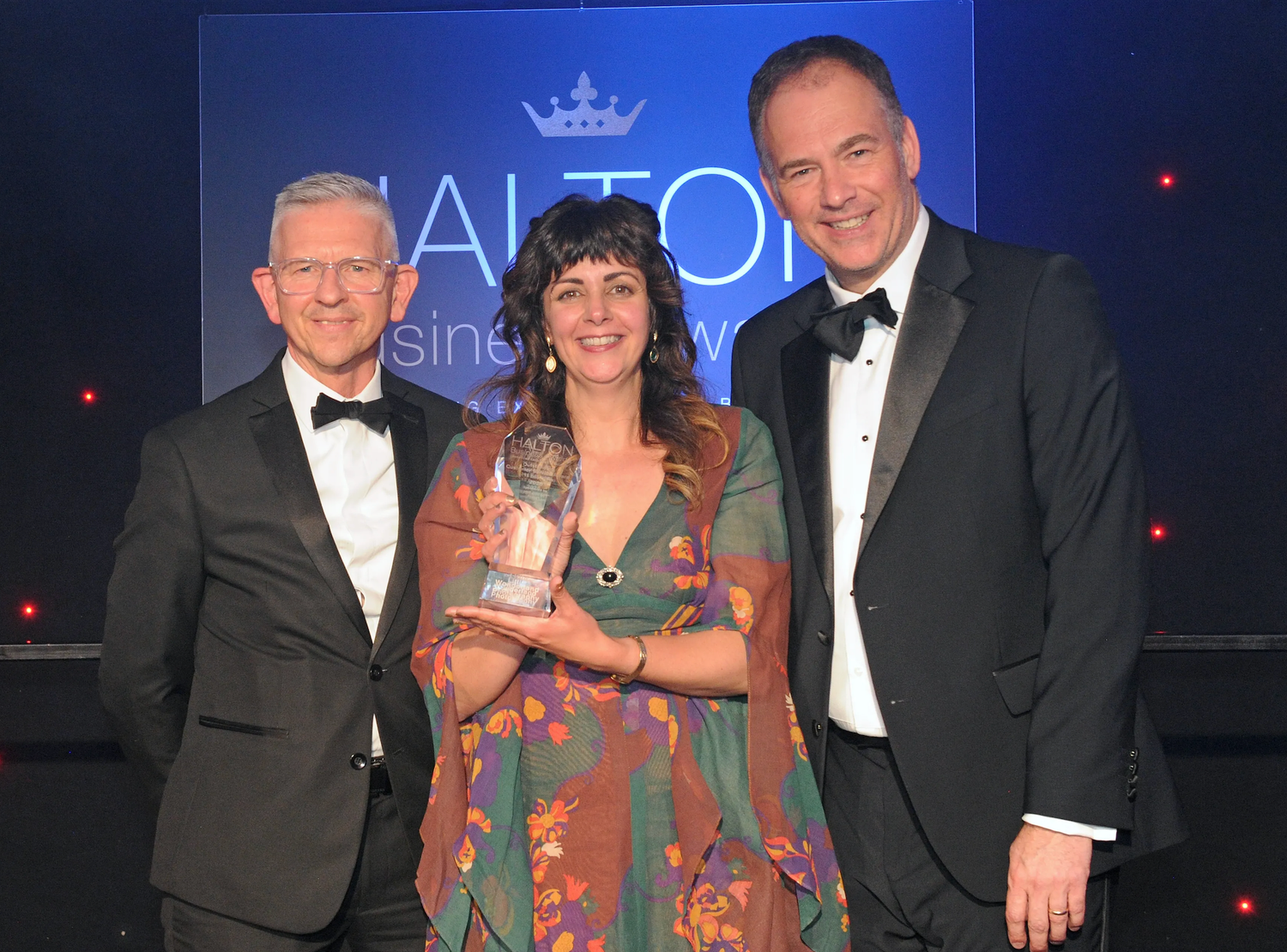 Becca Smith, of Little Wonderland Photography, winning the 2026 Halton Business award for Outstanding Customer Service.