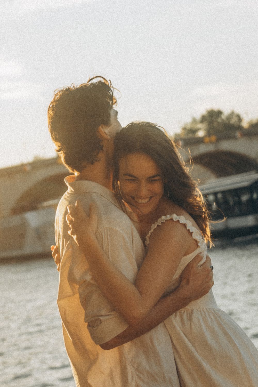 Candid couple photoshoot in Paris