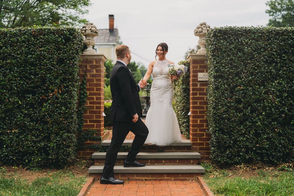 Bride and groom share a romantic first look at little washington