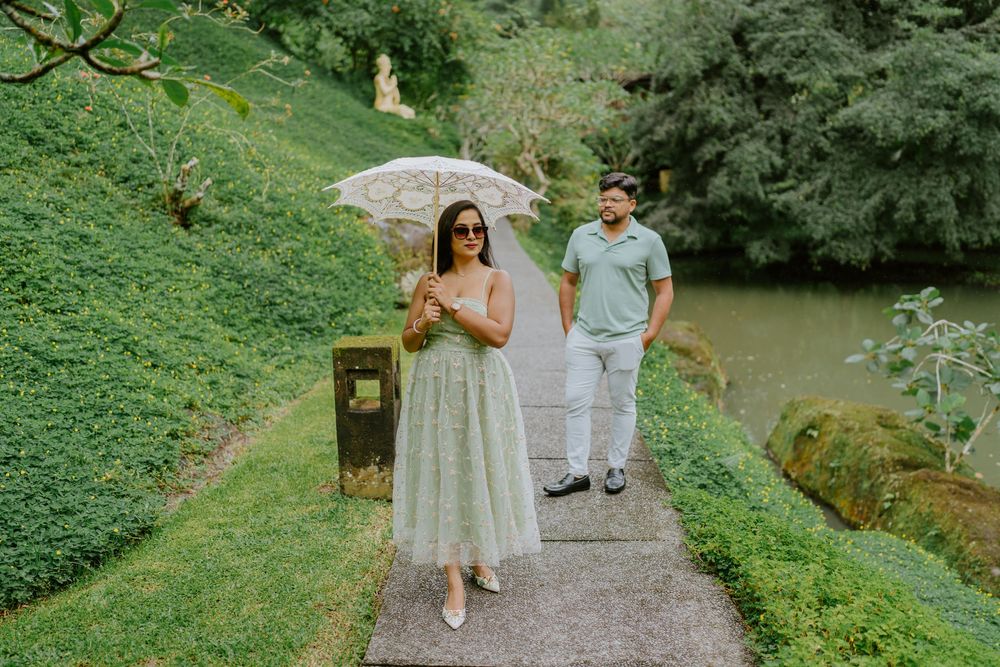 Couple photography at Dua Dari Ubud Bali.