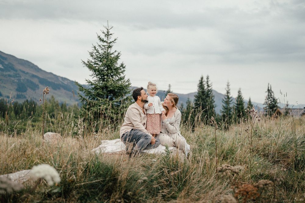 Claudia Margarethe | Familienfotos in den Bergen | Fotoshooting Salzburger Land