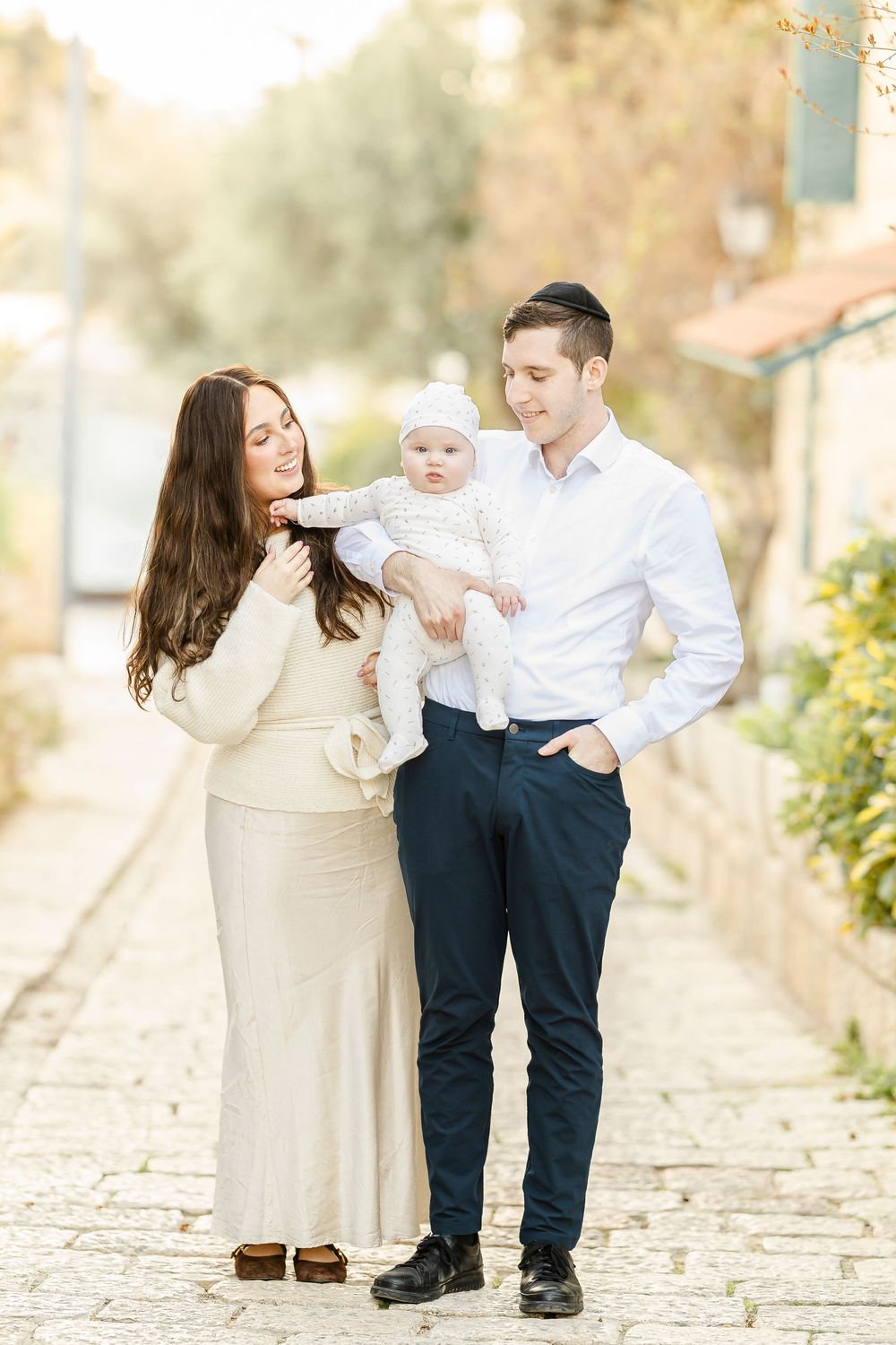 beautiful family pictures in israel