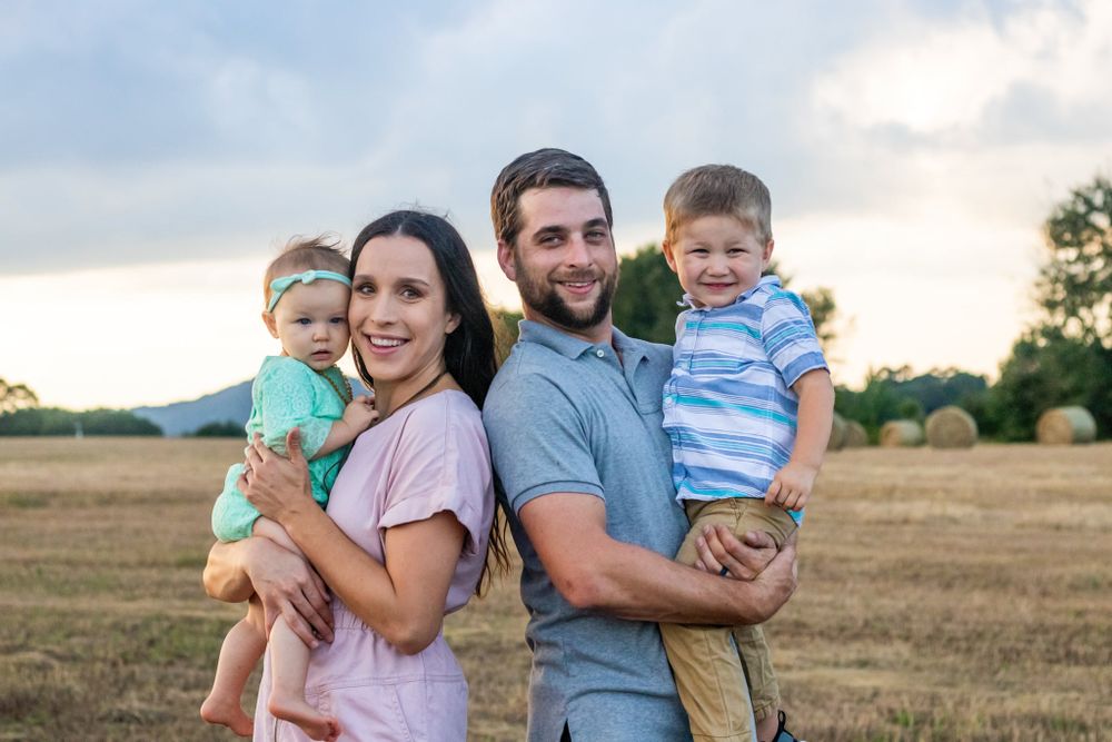 family session in a field in Carterville