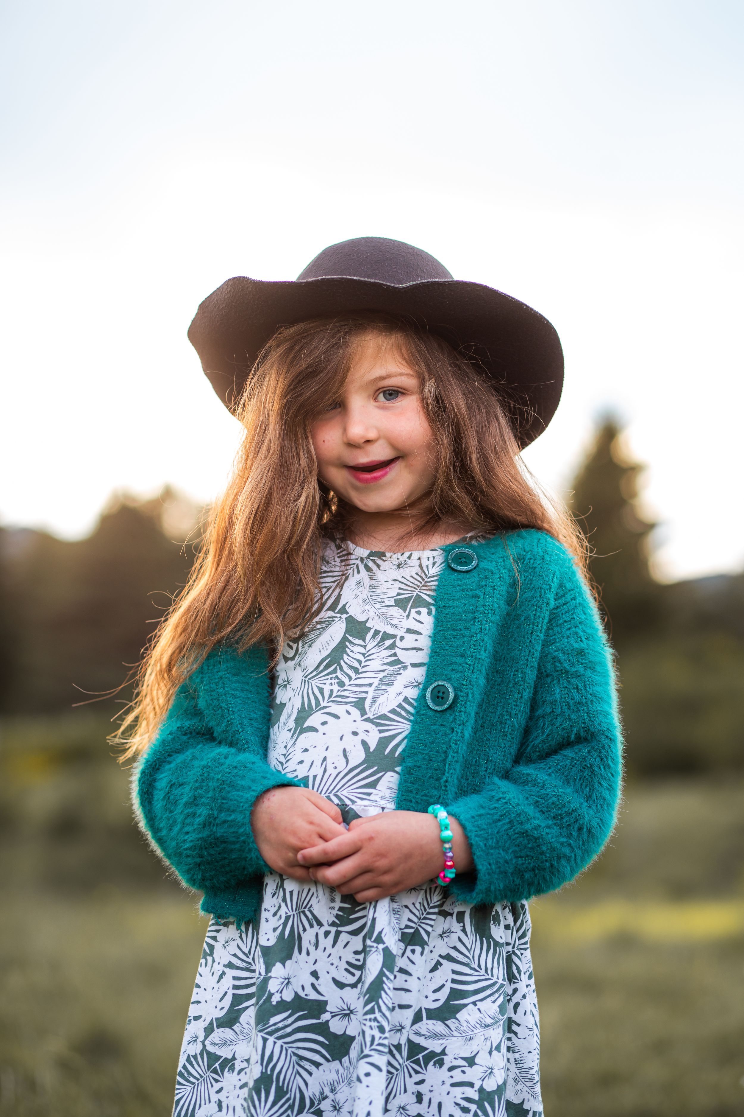 Portrait bohème jeune fille enfant
