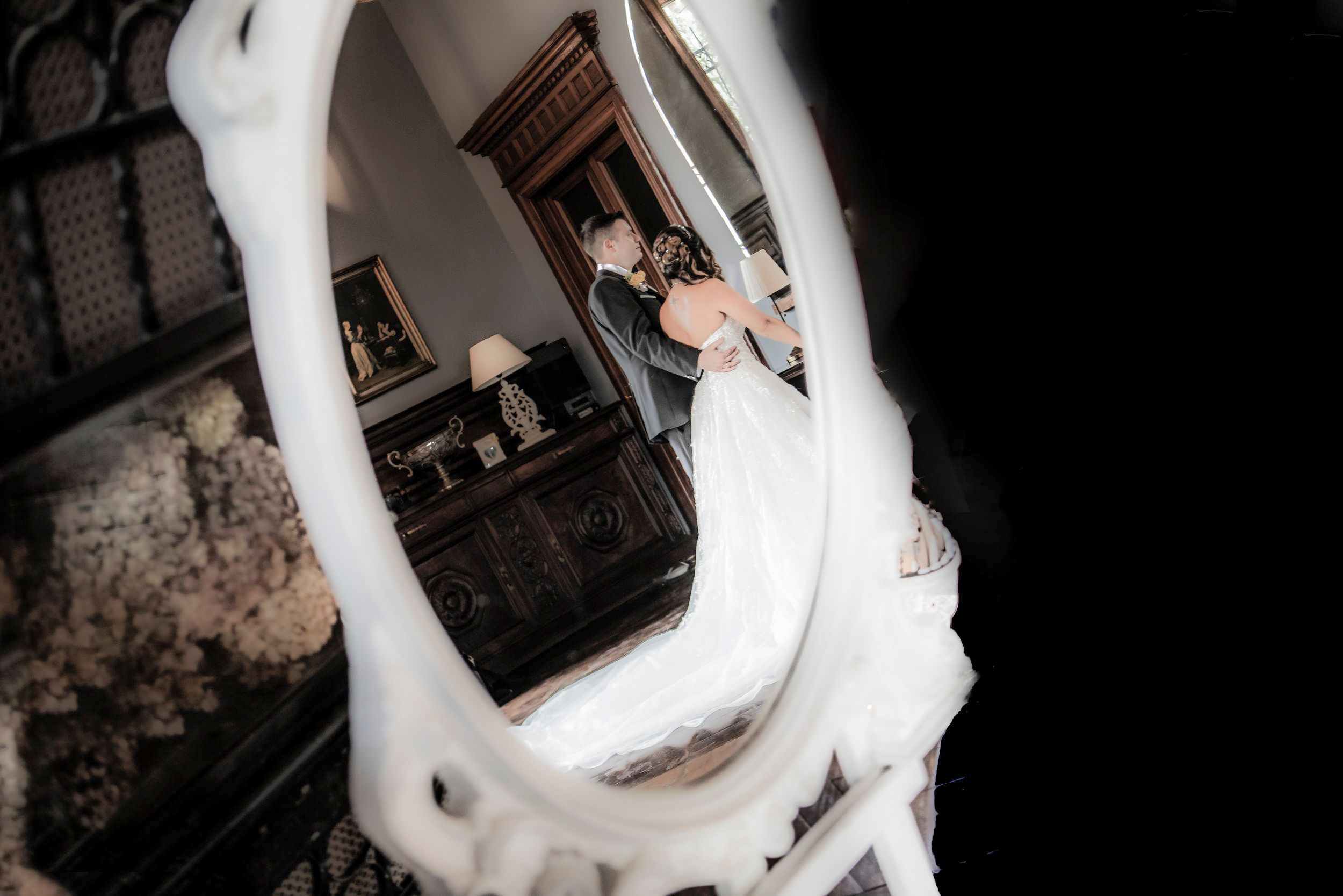 Fotografo matrimonio Genova
Video matrimonio professionale
Servizio fotografico matrimonio
Fotografia matrimonio elegante
Videomaker matrimo
