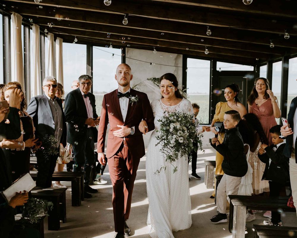 Luxury wedding photography at castle venue in Sweden