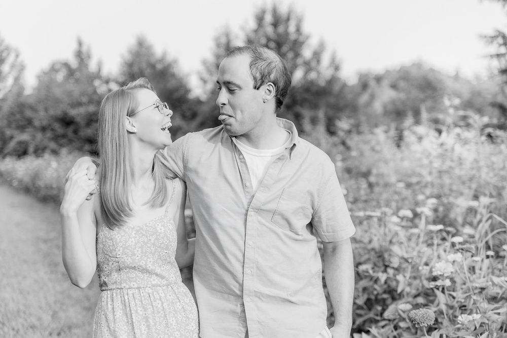 couples photo shoot engagement session flower field zinnias mantua new jersey clayton nj franklinville glassboro monroe