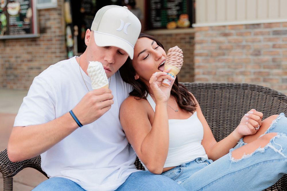 couples session photo shoot mays landing ice cream stand clayton nj new south jersey glassboro franklinville mantua elk