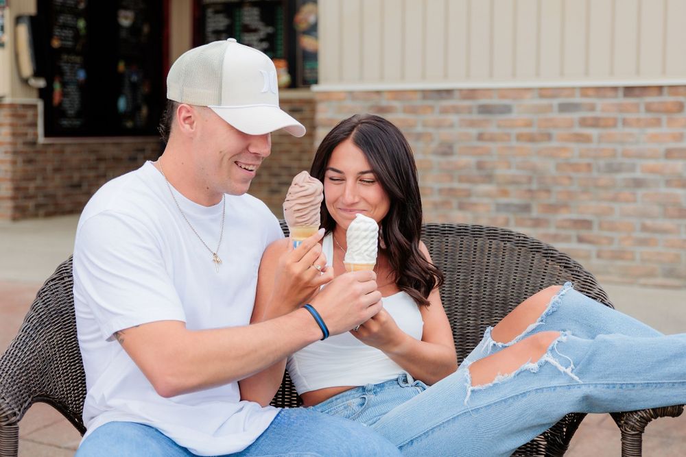 couples session photo shoot mays landing ice cream stand clayton nj new south jersey glassboro franklinville mantua elk